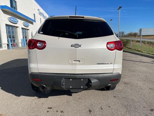2011 Chevrolet Traverse LT