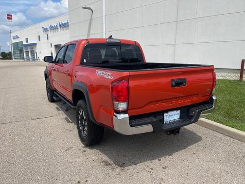 2017 Toyota Tacoma SR5
