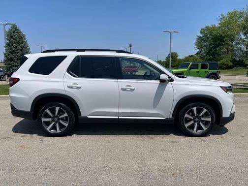 2023 Honda Pilot Touring