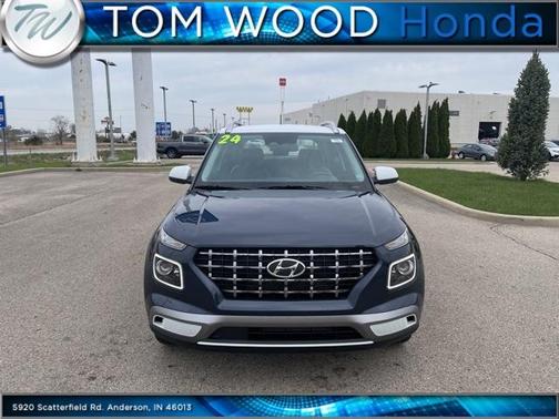 2024 Hyundai VENUE Limited