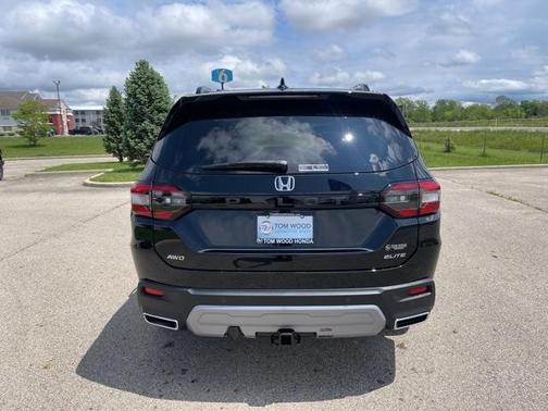 2025 Honda Pilot Elite