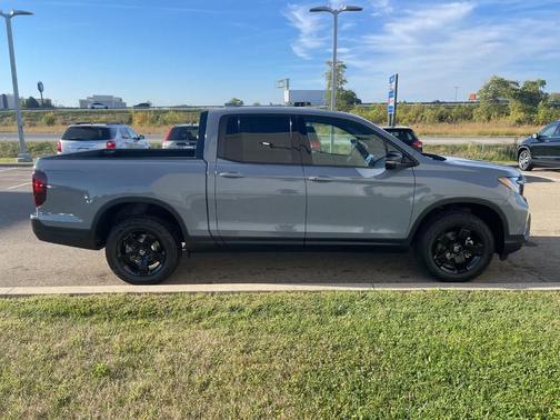 2026 Honda Ridgeline Black Edition