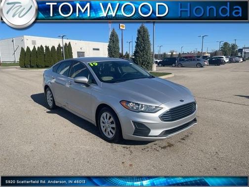 2019 Ford Fusion S