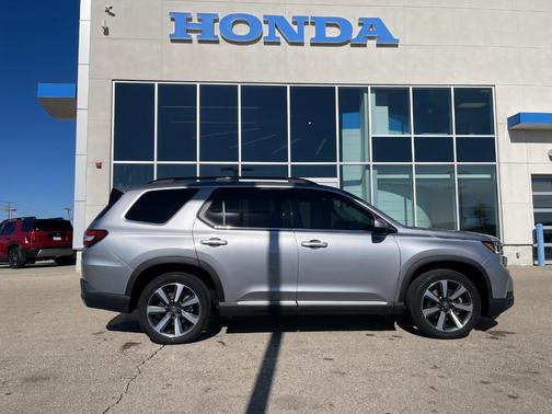 2023 Honda Pilot Touring