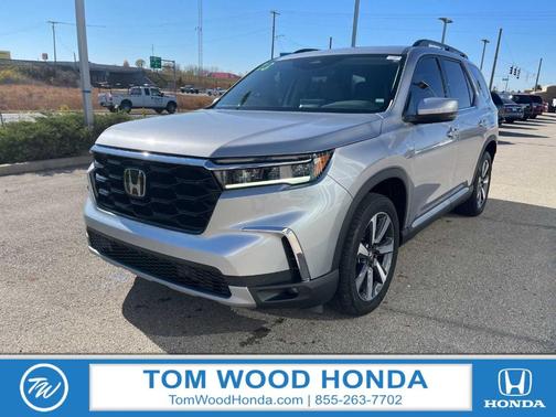 2023 Honda Pilot Touring