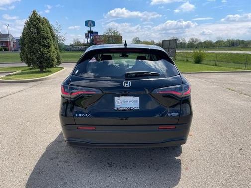 2025 Honda HR-V LX