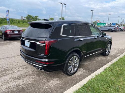 2025 Cadillac XT6 Premium Luxury AWD