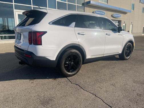 2021 Kia Sorento LX