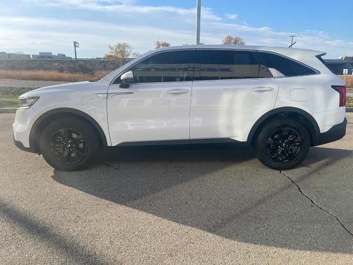 2021 Kia Sorento LX