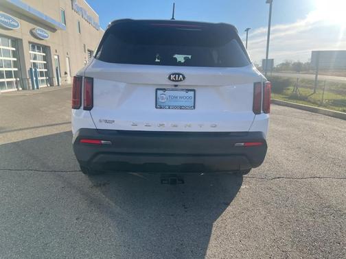2021 Kia Sorento LX