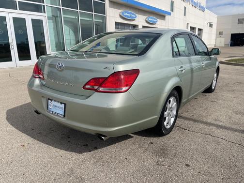 2007 Toyota Avalon XL