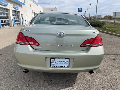 2007 Toyota Avalon XL