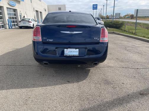 2014 Chrysler 300 S