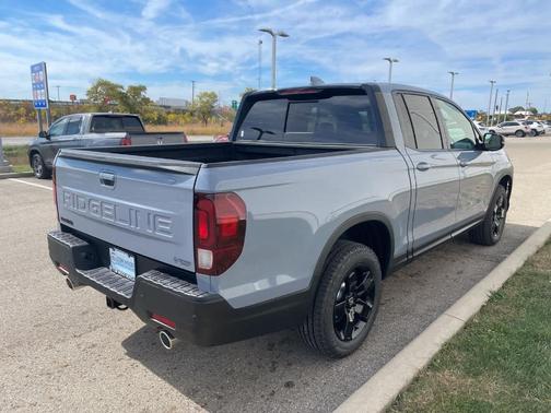 2026 Honda Ridgeline Black Edition