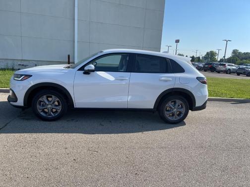 2026 Honda HR-V LX