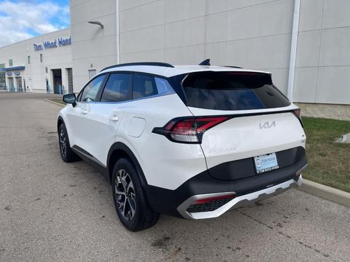 2025 Kia Sportage Hybrid EX