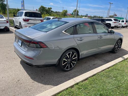 2025 Honda Accord Hybrid Touring