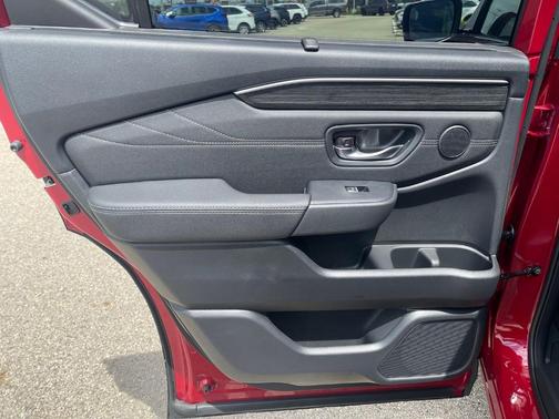 Radiant Red Metallic II 2026 Honda Pilot Touring