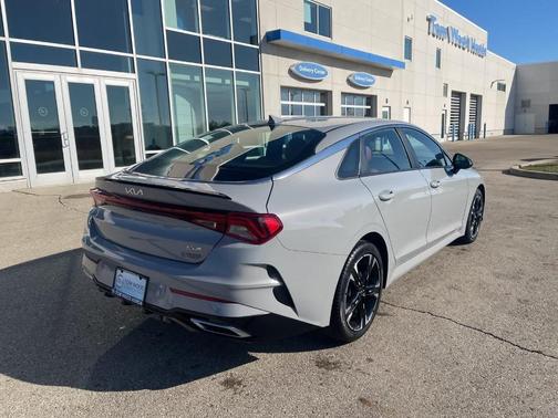 2023 Kia K5 GT-Line