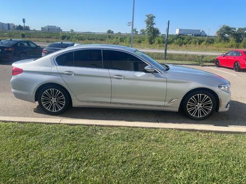 2019 BMW 530 i xDrive