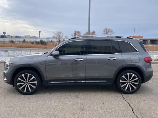 2021 Mercedes-Benz GLB 250 Base