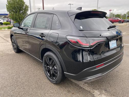 Crystal Black Pearl 2026 Honda HR-V Sport