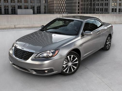 2011 Chrysler 200 S
