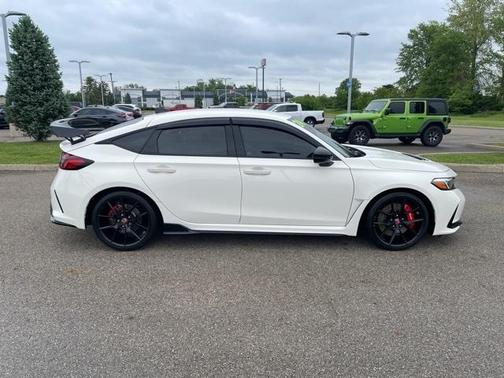 2024 Honda Civic Type R Base