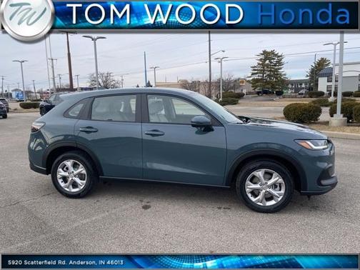 2025 Honda HR-V LX