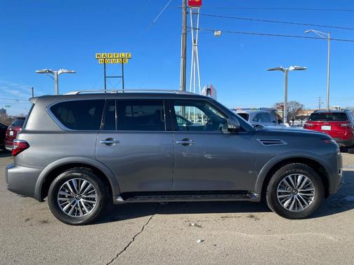 2024 Nissan Armada SL