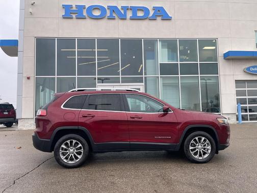 2021 Jeep Cherokee Latitude Lux