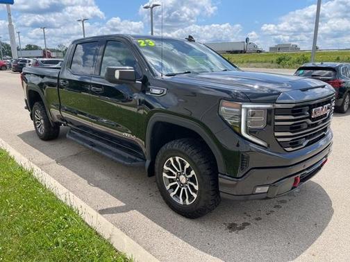 2023 GMC Sierra 1500 AT4