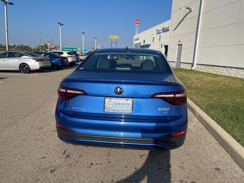 2024 Volkswagen Jetta 1.5T SE