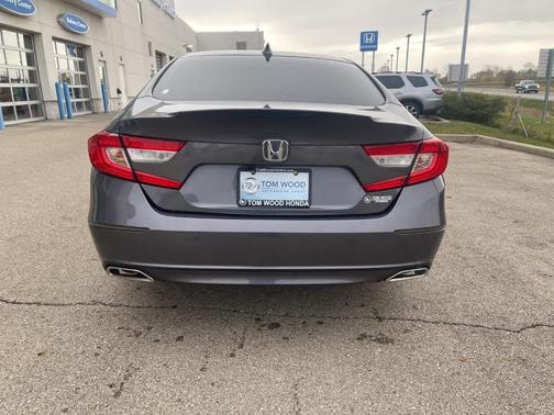 2020 Honda Accord Touring 2.0T