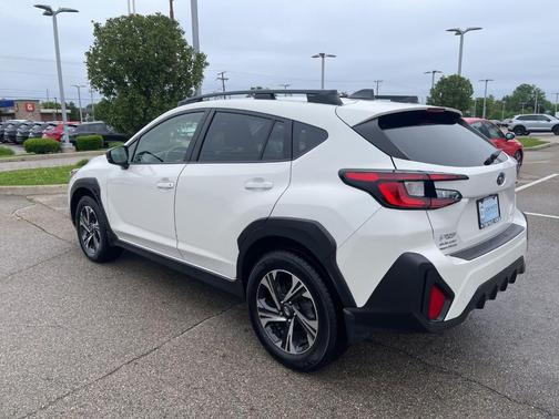 Crystal White Pearl 2024 Subaru Crosstrek Premium