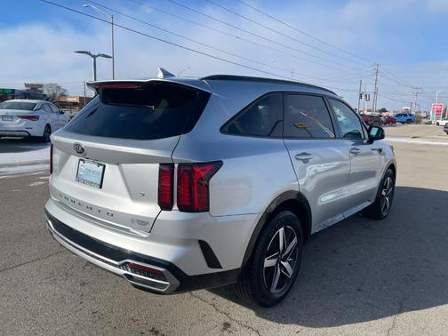 2021 Kia Sorento S
