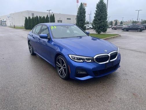 2021 BMW 330 i xDrive