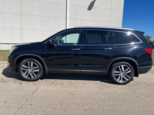 2017 Honda Pilot Touring