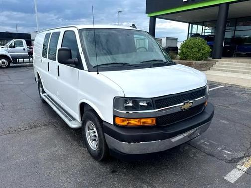 2024 Chevrolet Express 2500 RWD 2500 Regular Wheelbase WT