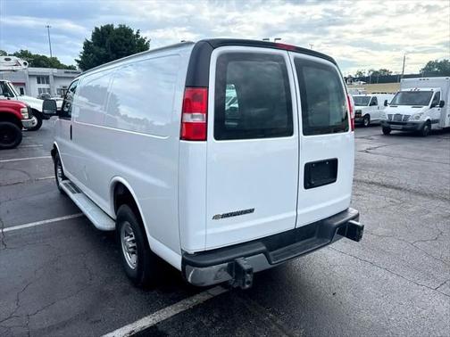 2024 Chevrolet Express 2500 RWD 2500 Regular Wheelbase WT