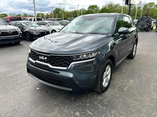 2023 Kia Sorento LX