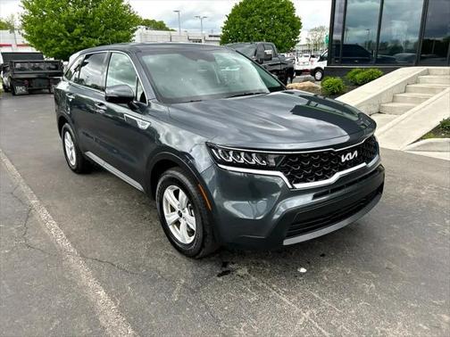 2023 Kia Sorento LX