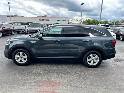2023 Kia Sorento LX