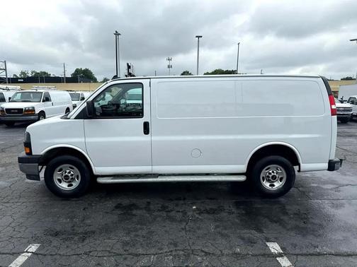 2023 GMC Savana 2500 Work Van