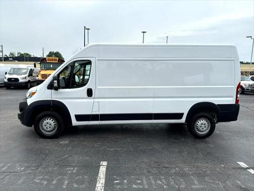 2025 RAM ProMaster 2500 Tradesman