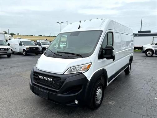 2025 RAM ProMaster 2500 Tradesman