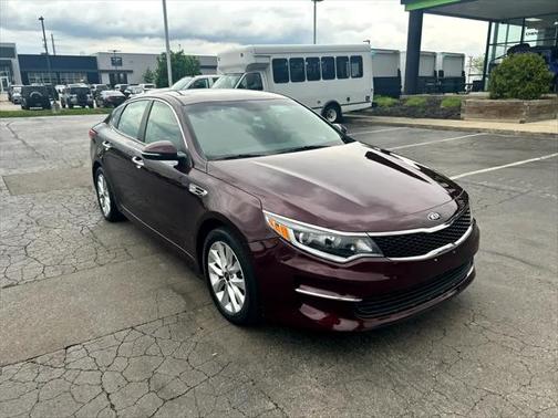 2017 Kia Optima LX
