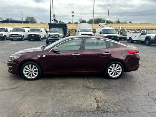 2017 Kia Optima LX