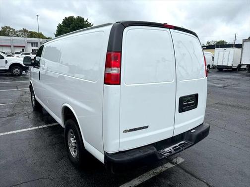 2021 Chevrolet Express 2500 RWD 2500 Regular Wheelbase WT