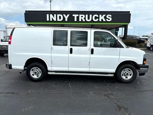 2023 GMC Savana 2500 Work Van